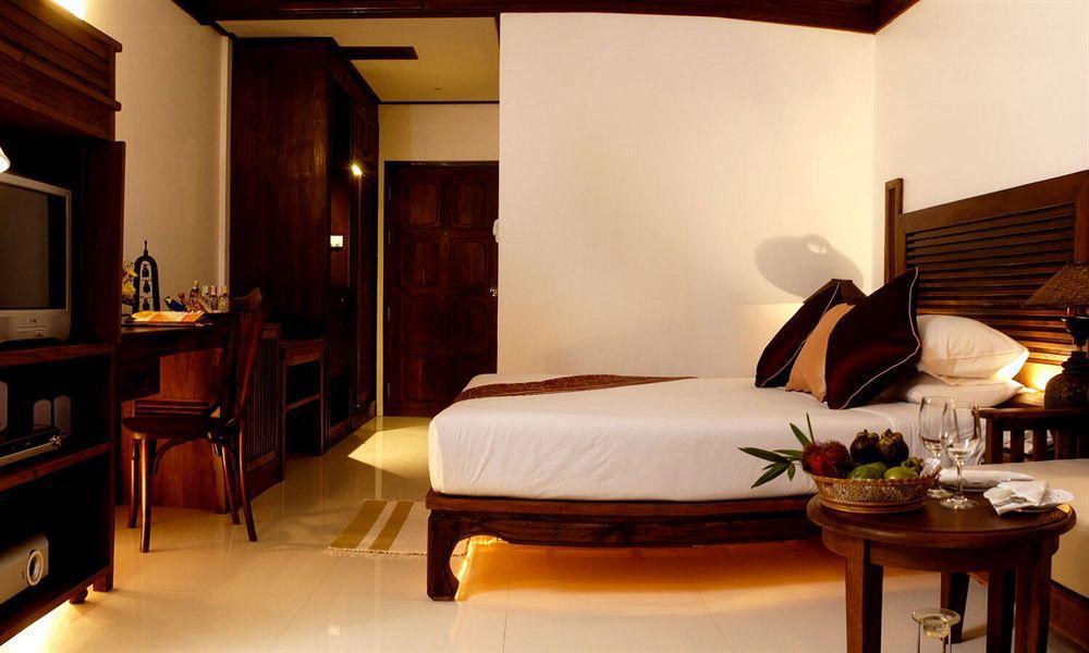 Safari Beach Hotel Patong Экстерьер фото