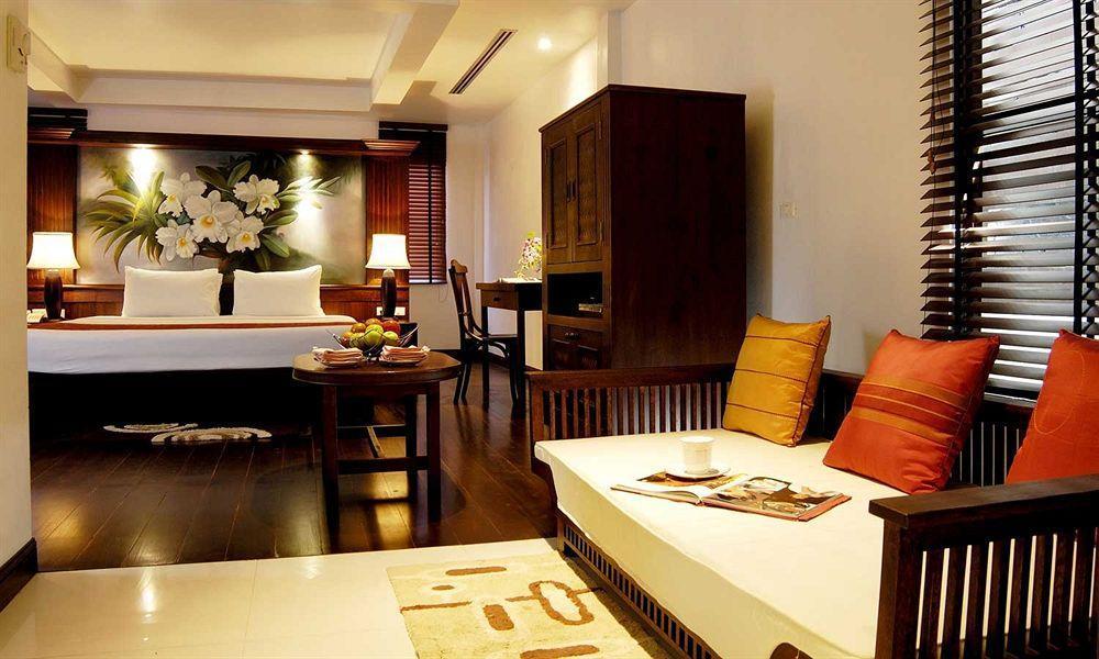 Safari Beach Hotel Patong Экстерьер фото