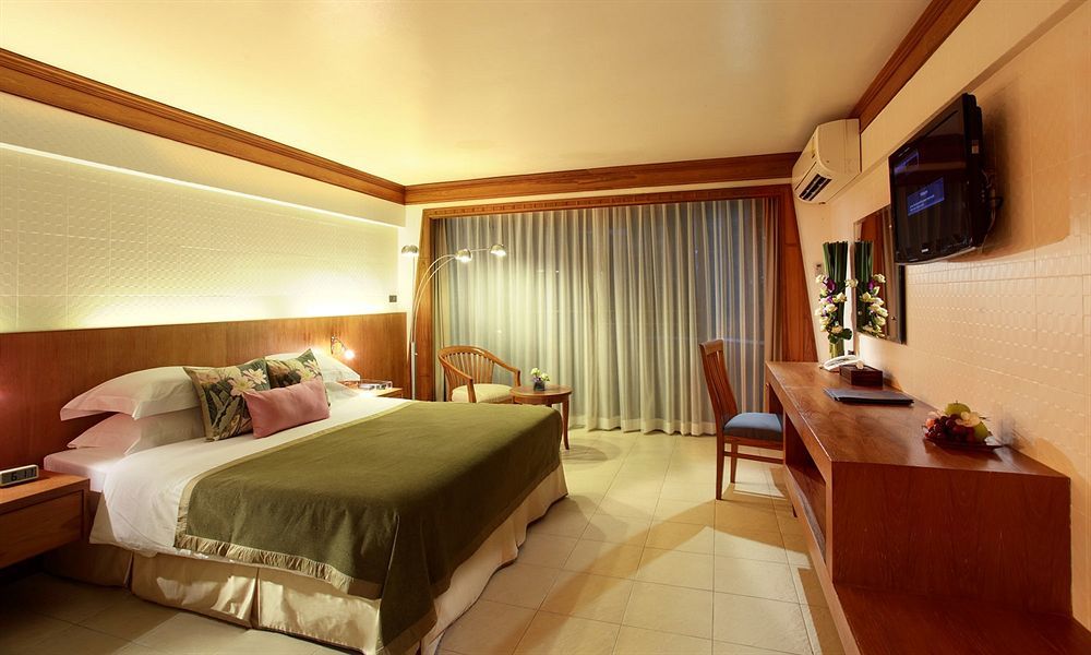 Safari Beach Hotel Patong Экстерьер фото