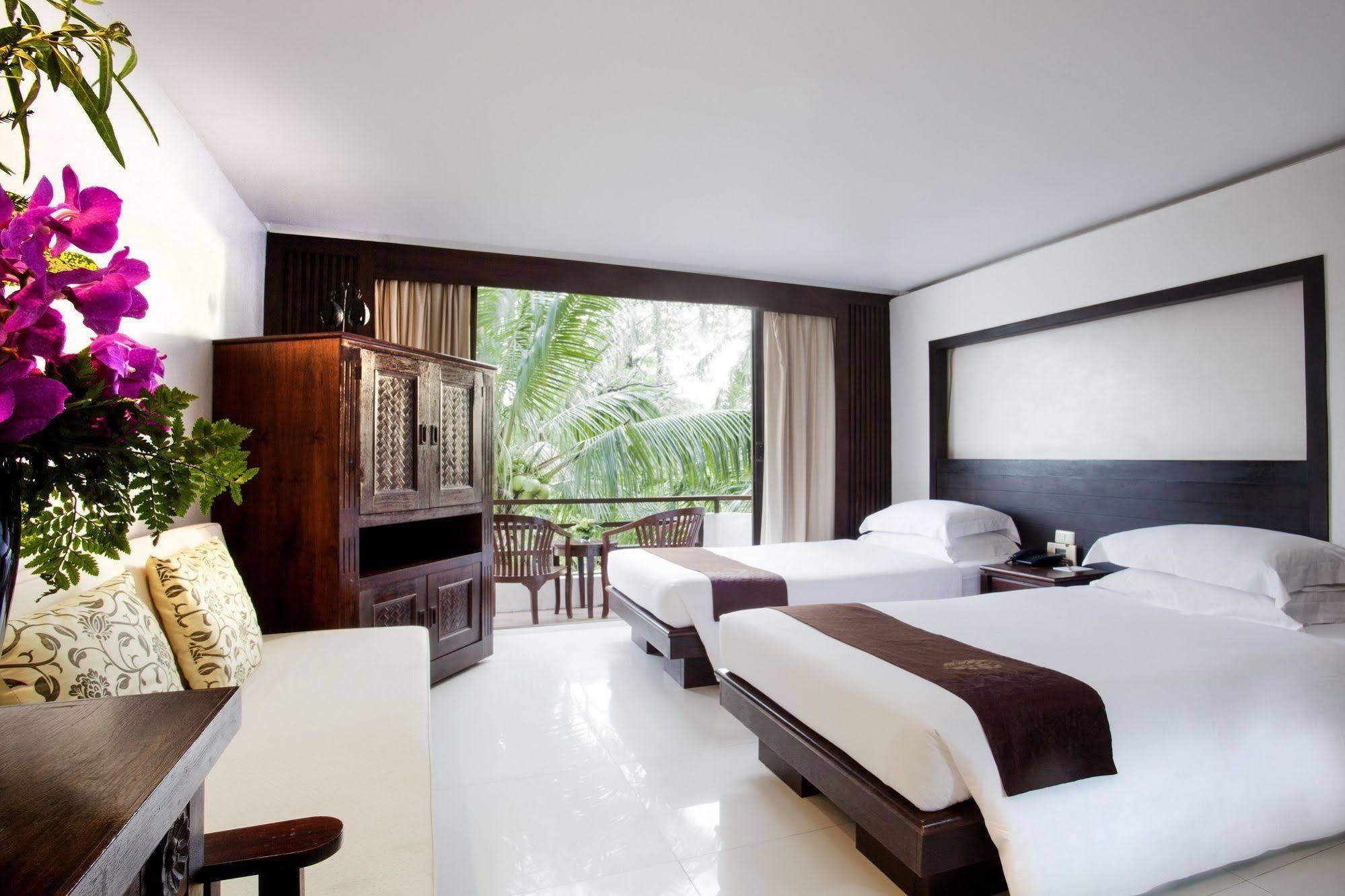 Safari Beach Hotel Patong Экстерьер фото